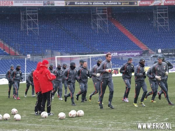 Training 04-12-2010 (sneeuw)