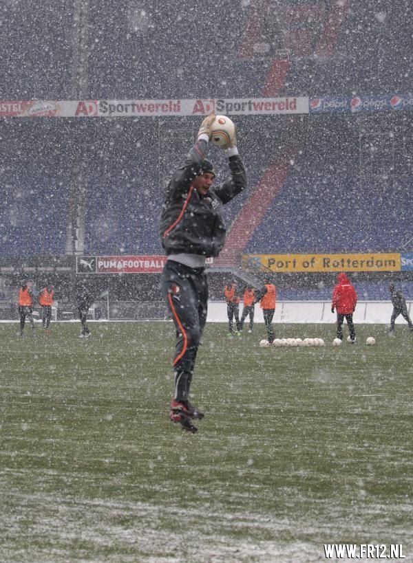 Training 04-12-2010 (sneeuw)