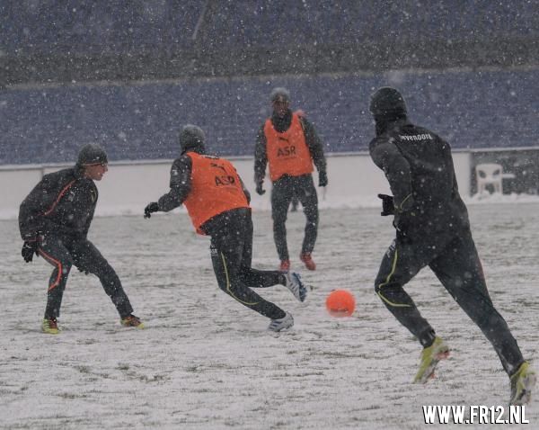 Training 04-12-2010 (sneeuw)
