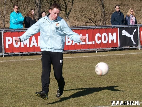AFCA spuitwerk op fanshop en De Kuip