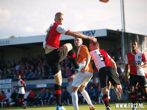 Nieuw leusen/020-Feyenoord