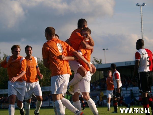 Nieuw leusen/020-Feyenoord