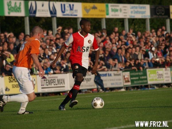 Nieuw leusen/020-Feyenoord