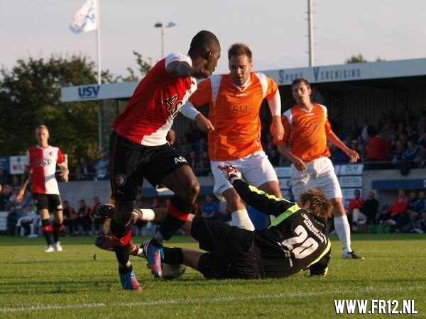 Nieuw leusen/020-Feyenoord