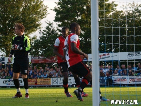 Nieuw leusen/020-Feyenoord