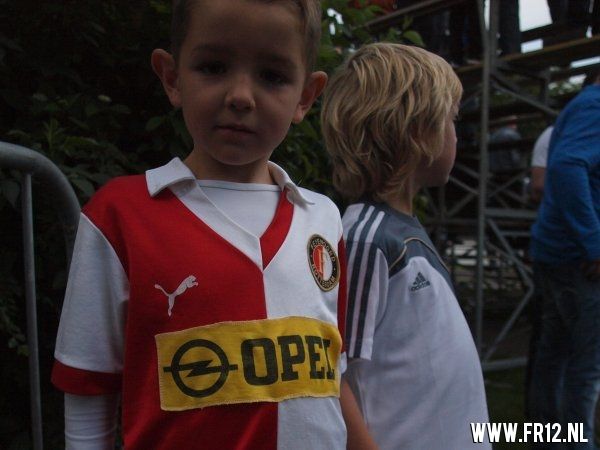 Nieuw leusen/020-Feyenoord