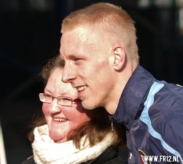 Guidetti bezoekt De Kuip