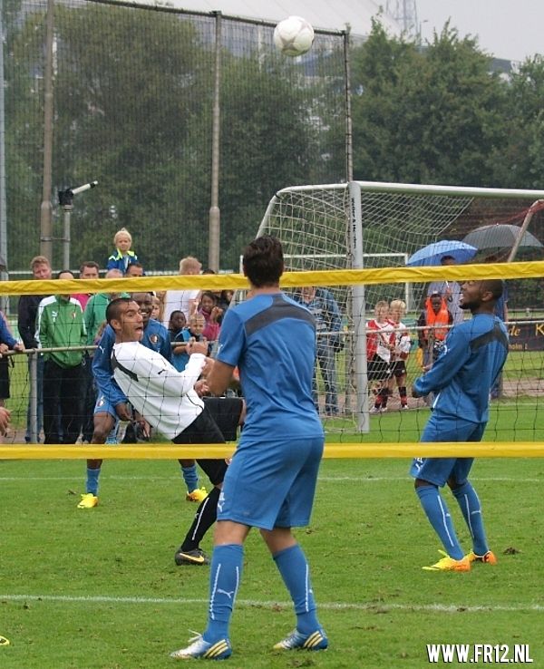 Training en Ben Wijnstekers soccer schools