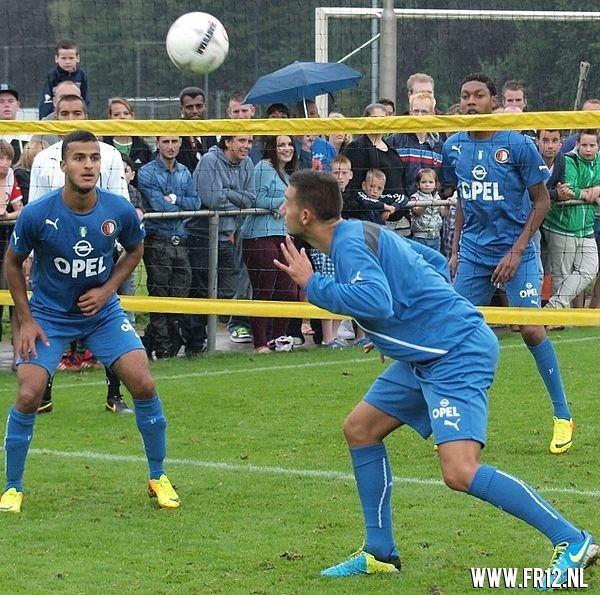 Training en Ben Wijnstekers soccer schools