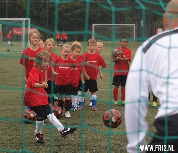 Training en Ben Wijnstekers soccer schools
