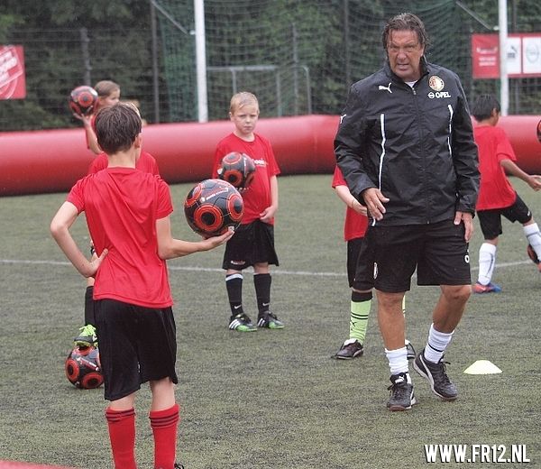 Training en Ben Wijnstekers soccer schools