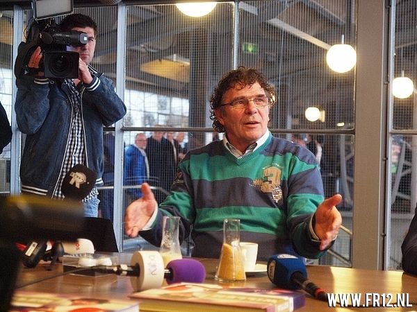 Verjaardagsfeest Willem van Hanegem