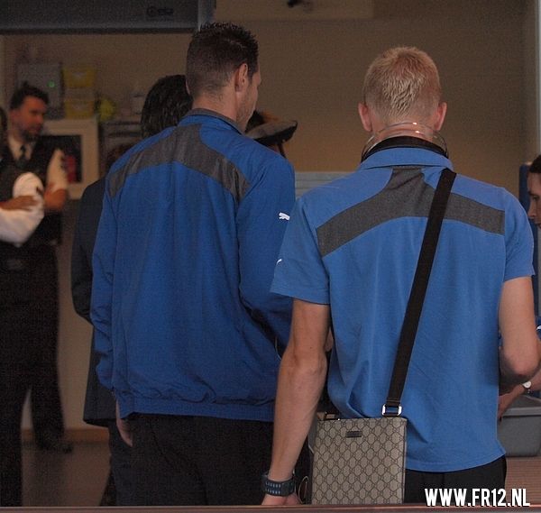 Selectie en supporters vertrekken naar Krasnodar.