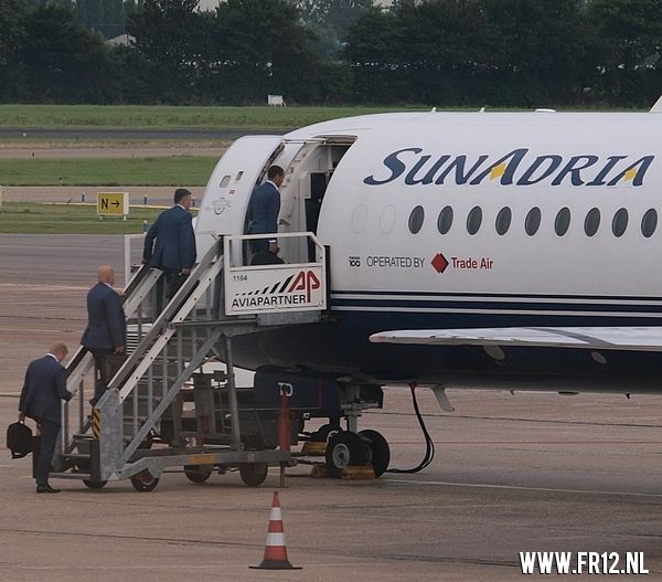Selectie en supporters vertrekken naar Krasnodar.