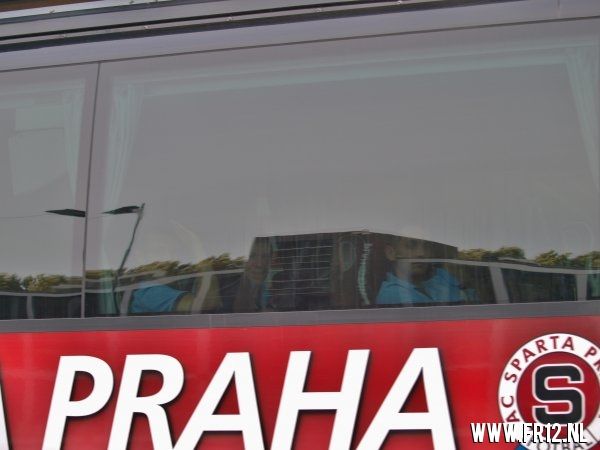 Training Sparta Praag in de kuip