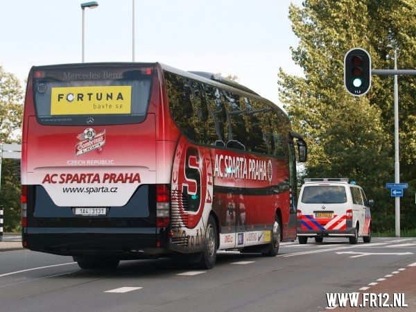 Training Sparta Praag in de kuip