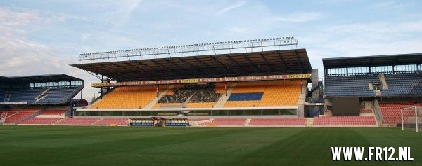 FR12 stadion tour in Praag
