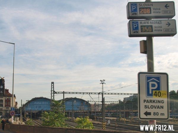 FR12 stadion tour in Praag
