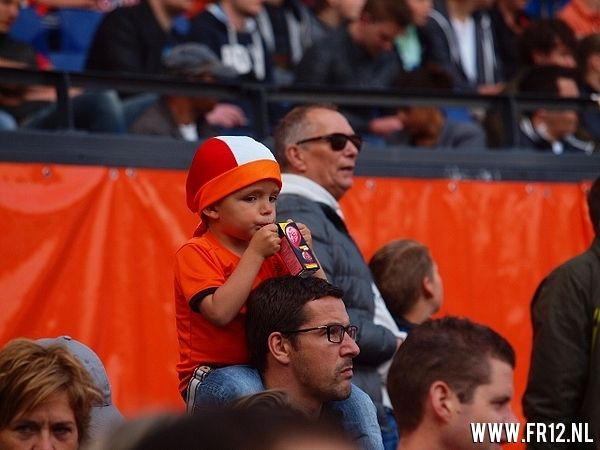 oranje Feyenoorders in de KUIP