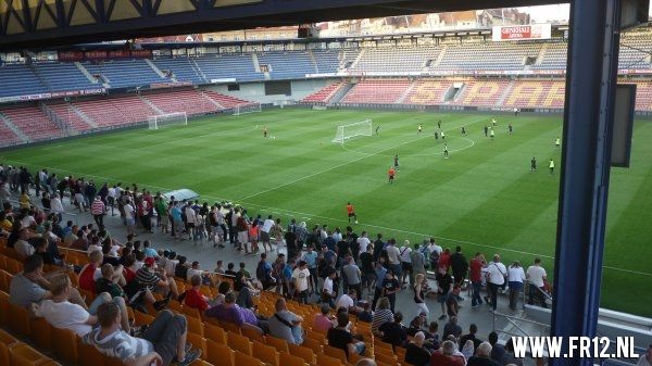 Feyenoordfans in Praag  ( Training )