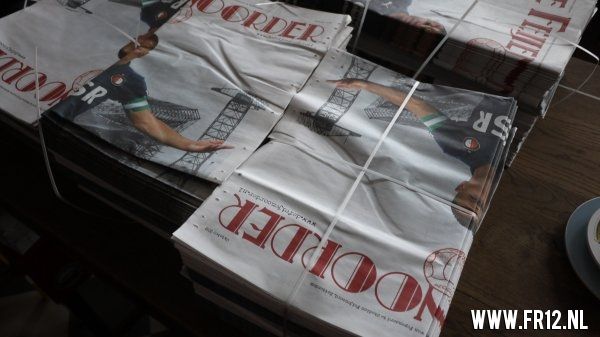 Presentatie grootste (Feyenoord) krant ooit
