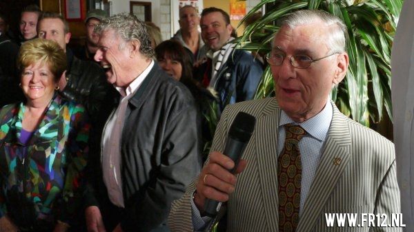 Presentatie grootste (Feyenoord) krant ooit