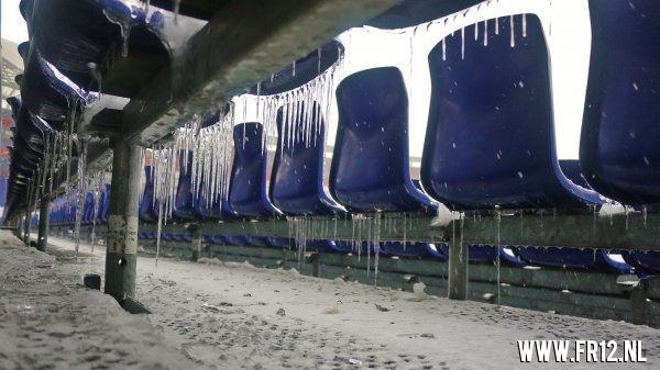 PAS OP !! spekgladde tribunes