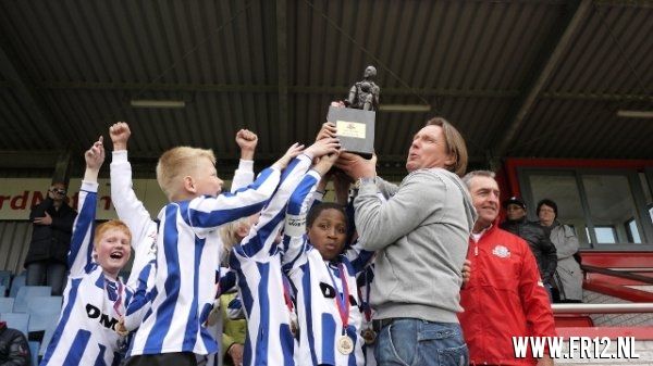 COEN MOULIJN Memorial cup