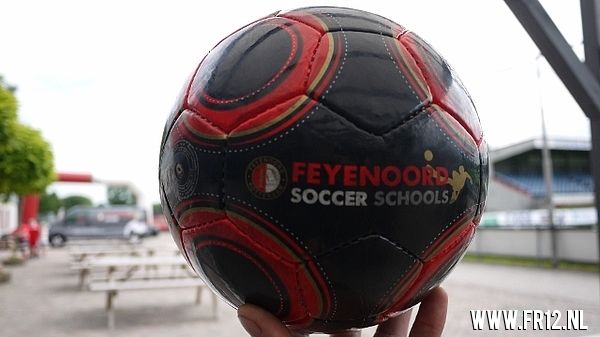 Training en Ben Wijnstekers soccer schools