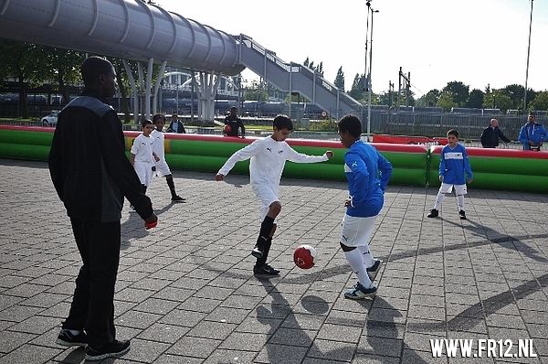 Opening Street League