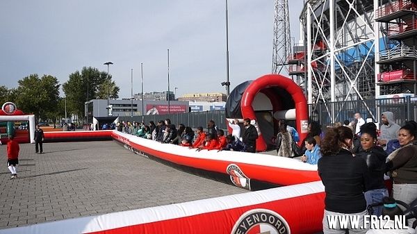 Opening Street League