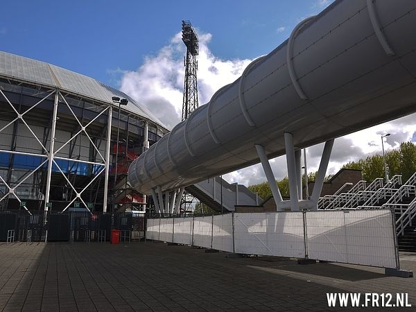 Onze Kuip !!  Finale decor