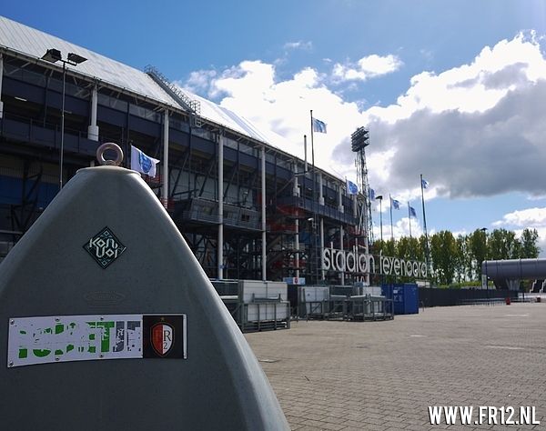Onze Kuip !!  Finale decor