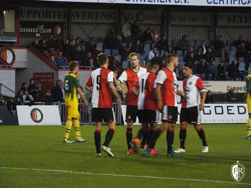 Feyenoord 2 - ADO 2