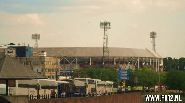 Stadion bevuiling