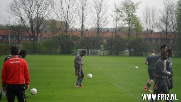Feyenoord training 16-4-2011