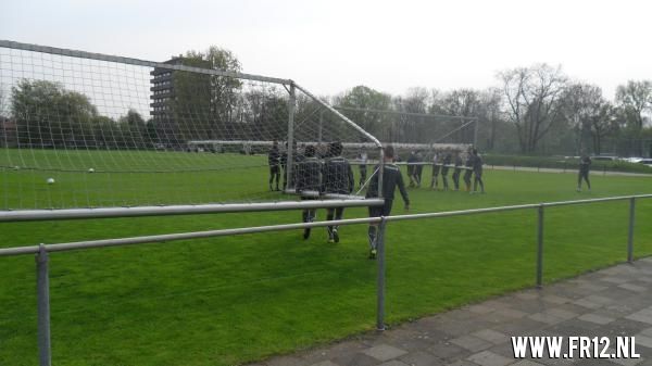 Feyenoord training 16-4-2011