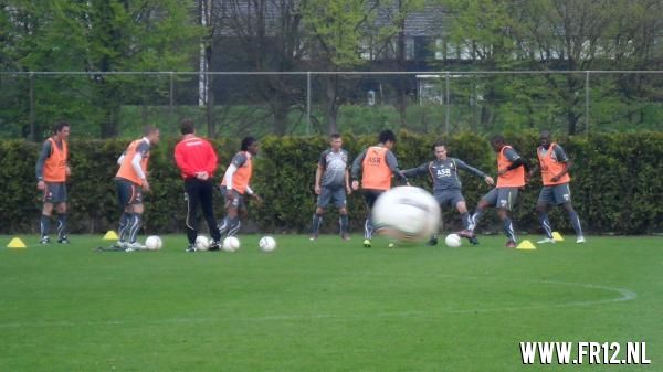 Feyenoord training 16-4-2011
