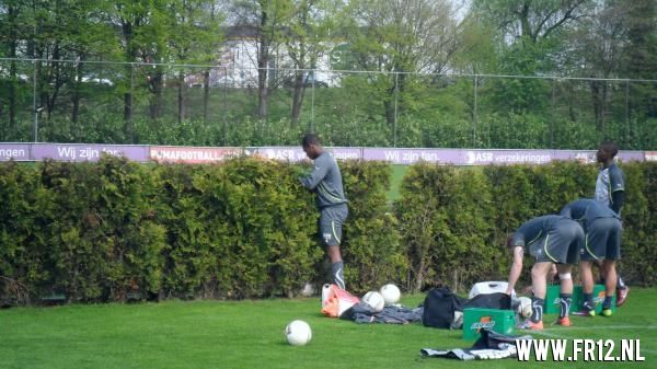 Feyenoord training 16-4-2011