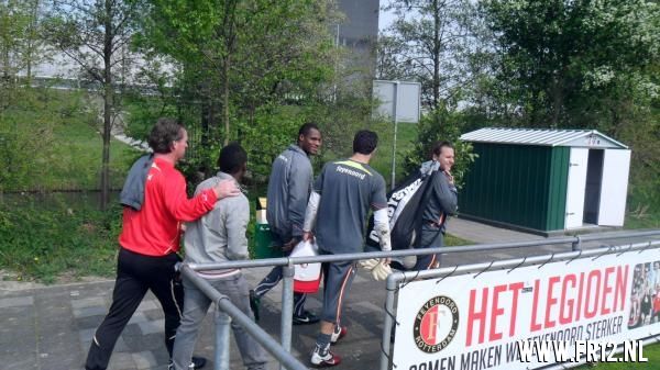 Feyenoord training 16-4-2011