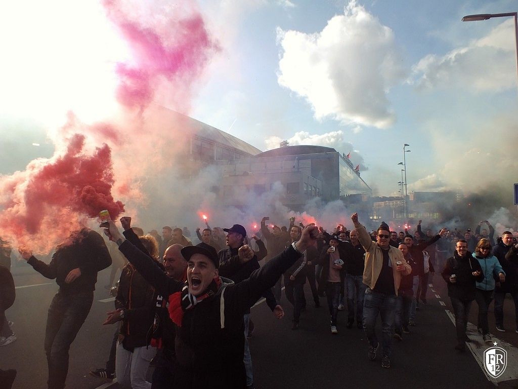 Volksfeest bij De Kuip