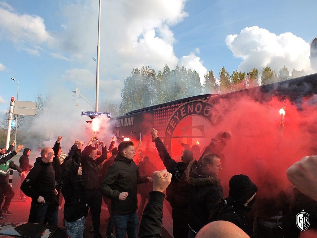 Volksfeest bij De Kuip