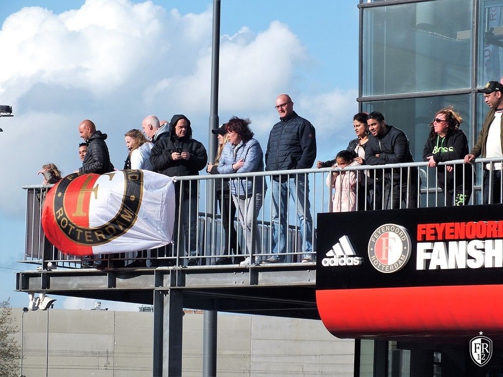 Volksfeest bij De Kuip