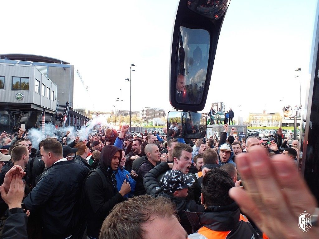 Volksfeest bij De Kuip