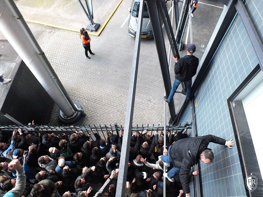 Volksfeest bij De Kuip