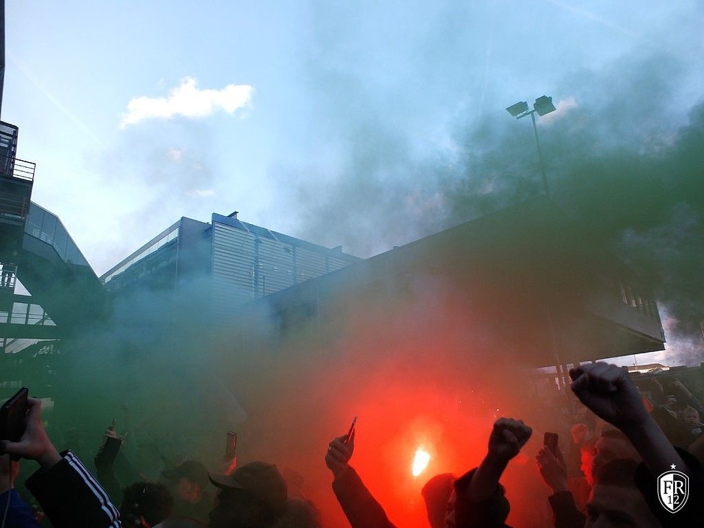 Volksfeest bij De Kuip