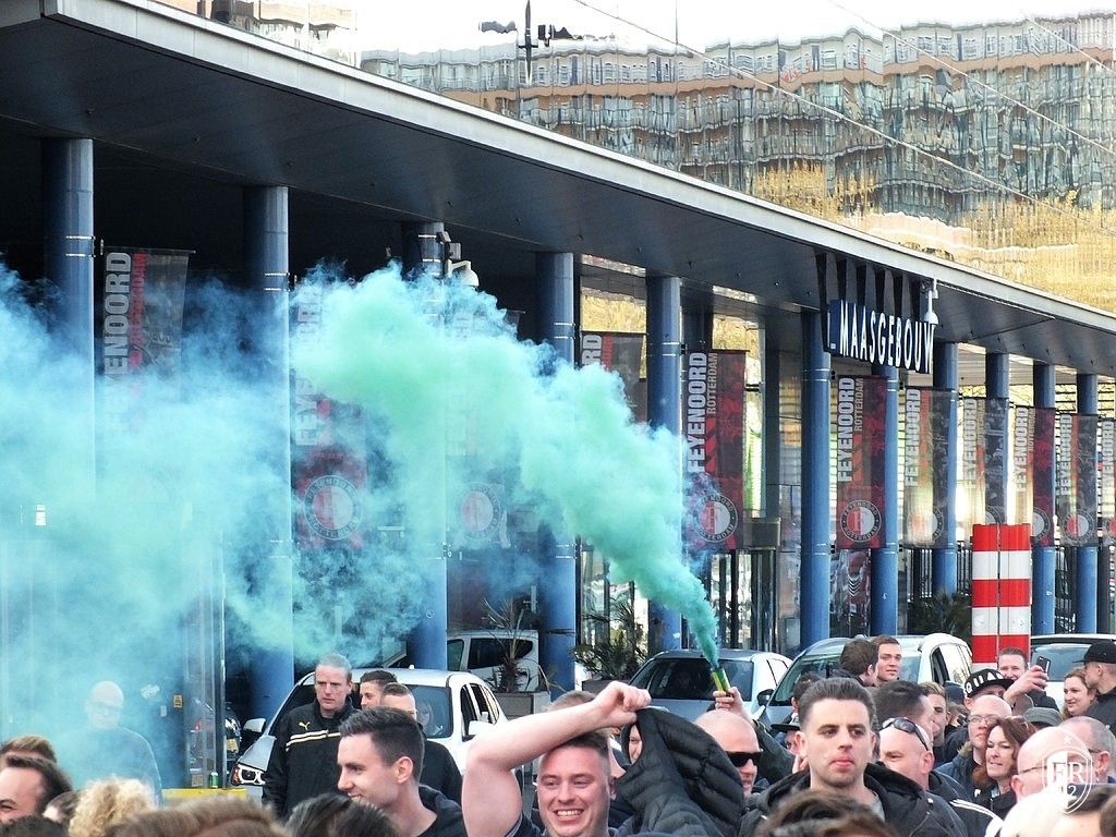 Volksfeest bij De Kuip