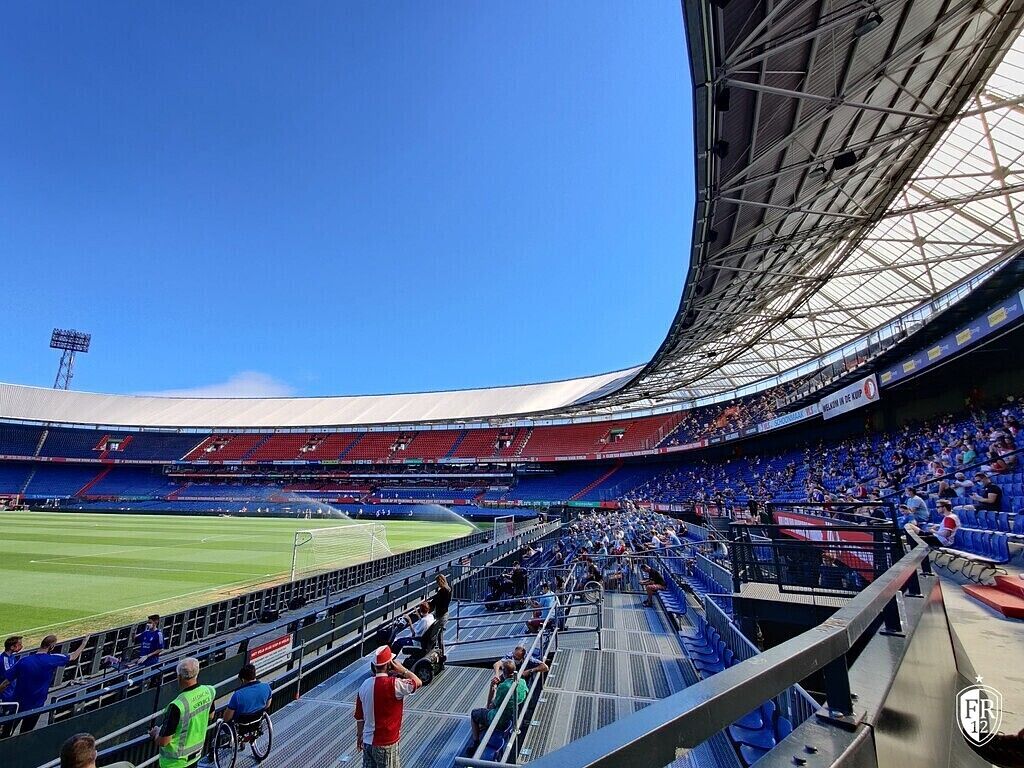 Eerste openbare training