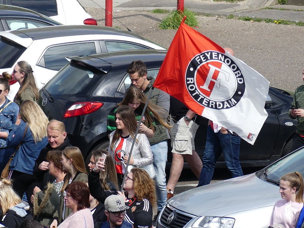 KNVB bekerhuldiging