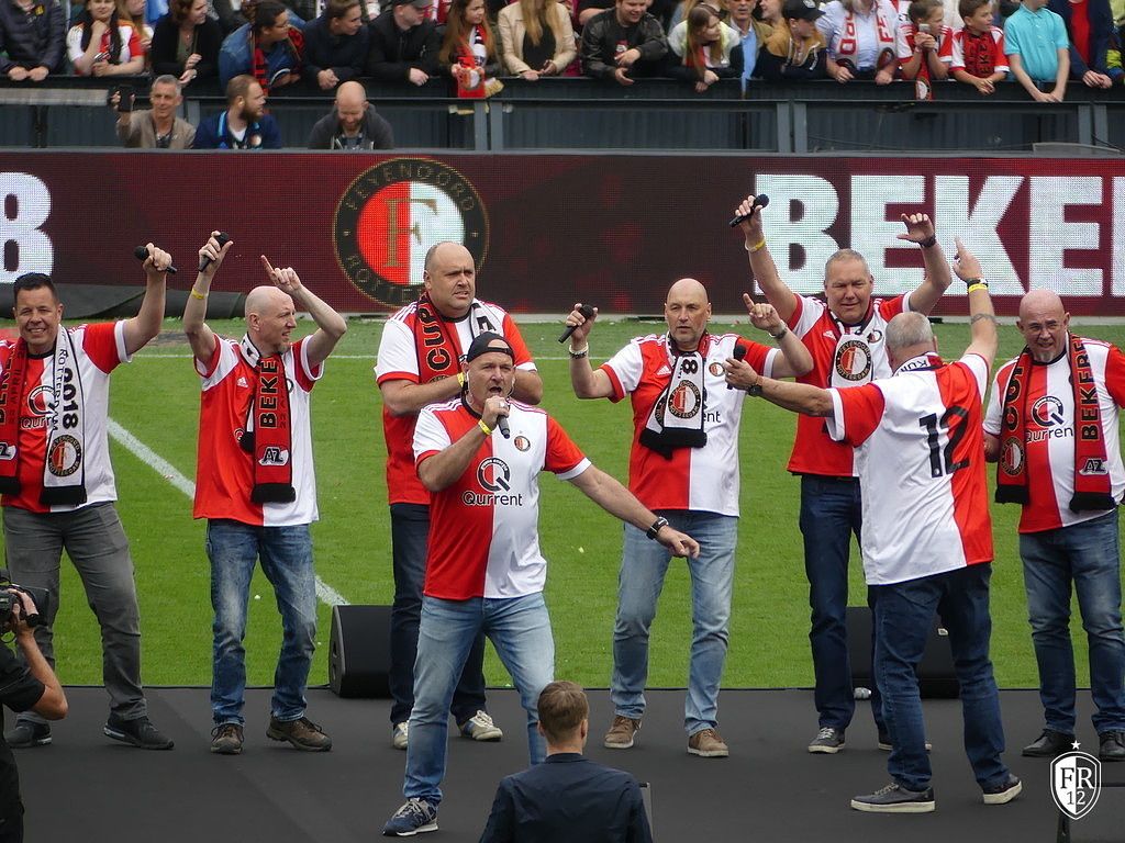 KNVB bekerhuldiging